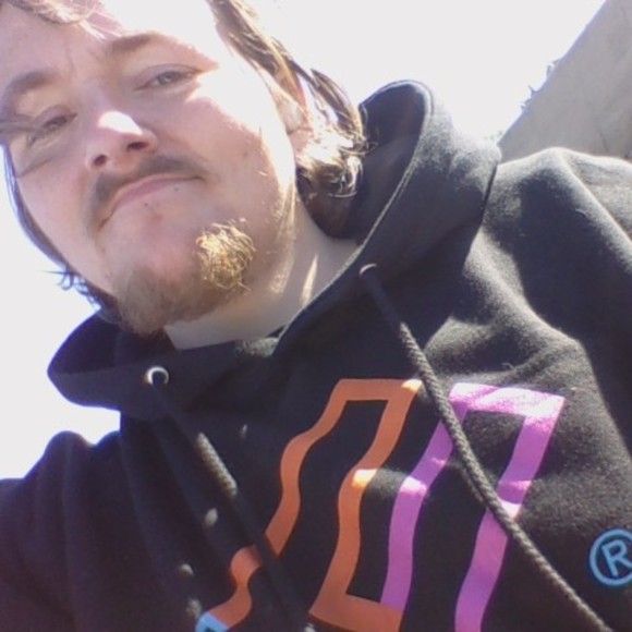 Meet your Posher, Jordan - Picture 1 of 1